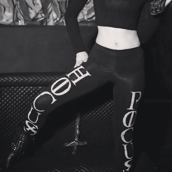 Hocus Pocus Leggings - Picture 6 of 8